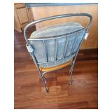 Kincaid Scrolled Iron Base Kitchenet Table & Chairs