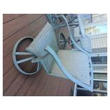 Charming Hampton Bay Cast Aluminum Patio Table & Chair (umbrella Included)