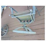 Charming Hampton Bay Cast Aluminum Patio Table & Chair (umbrella Included)