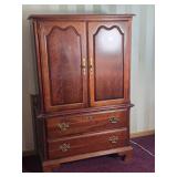 Pennsylvania House Solid Cherry Bedroom Entertainment Cabinet Dresser - Medallion Collection