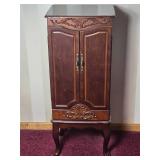 Beautiful Vintage Mahogany Jewelry Chest