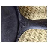Vintage Griswold Cast-Iron Pan - 8"