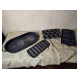 Amazing Vintage Cast-Iron Bakeware Collection - Including Griswold - (4)