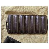 Amazing Vintage Cast-Iron Bakeware Collection - Including Griswold - (4)