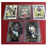 (5) Justin Fields Rookie Cards