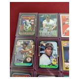 (28) Baseball Cards - Mostly HOFers