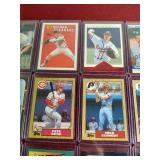 (28) Baseball Cards - Mostly HOFers