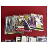 (30) Adrian Peterson Cards