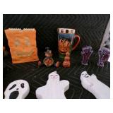 Lot of 19 tabletop Decorations for Halloween