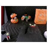 Lot of 19 tabletop Decorations for Halloween