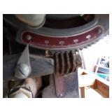 Delta 10" Table Saw With Dado Set