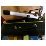 Bushnell Banner Astro 280 Telescope + Tripod