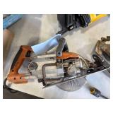 Ridgid 7-1/4 Inch Circular Saw with 15 Amp Motor