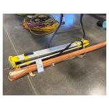 GE MAX Telescopic Tripod With Carrying Case