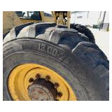 Gehl Dyno Lift DL-8H Telehandler, 8,000 Pound Rating