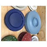Assorted kitchenware