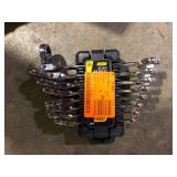 GEARWRENCH 90-Tooth SAE Ratcheting Flex-Head Combination Wrench Set with Tray (8-Piece)Customer Returns See Pictures