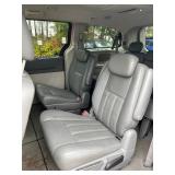 2008 CHRYSLER TOWN AND COUNTRY TOURING *2 Owner | No Accidents* (NO RESERVE)