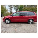2008 CHRYSLER TOWN AND COUNTRY TOURING *2 Owner | No Accidents* (NO RESERVE)