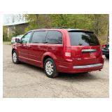 2008 CHRYSLER TOWN AND COUNTRY TOURING *2 Owner | No Accidents* (NO RESERVE)