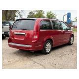 2008 CHRYSLER TOWN AND COUNTRY TOURING *2 Owner | No Accidents* (NO RESERVE)