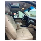2010 GMC YUKON XL DENALI *All Wheel Drive | No Accidents* (NO RESERVE)