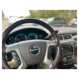 2010 GMC YUKON XL DENALI *All Wheel Drive | No Accidents* (NO RESERVE)