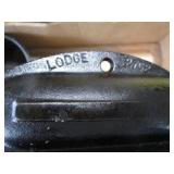 Lodge Cornbread & Kettle