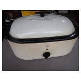 GE 18 Quart Roaster