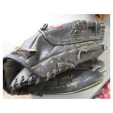 Fielders Gloves