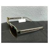 COACH HC7064 L151 Sunglasses Frame size: 56 - 16 (Small Scratches on Right Lens)