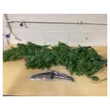 Costway 6 FT/7.5 FT Pre-Lit Hinged Artificial Christmas Tree w/ 648/796 Tips & 270/350 LED Lights, Green