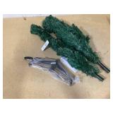 Costway 5-ft Pencil Artificial Christmas Tree