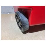 Igloo Latitude 90 Quart Rolling Cooler