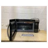 Whirlpool 30 in. 1.7 cu. ft. Over-the-Range Microwave in Stainless Steel Finish with Express Cooking Buttons
