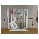 Safety 1st Easy Install Walk Through Gate