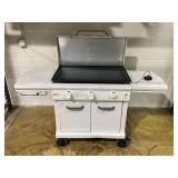 LoCo COOKERS Chalk 3 -Burner Liquid Propane Gas Grill