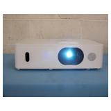Hitachi CP-WU5505 WUXGA 5000-Lumen HD Home Theater LCD Projector / Projection System