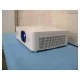 Hitachi CP-WU5505 WUXGA 5000-Lumen HD Home Theater LCD Projector / Projection System