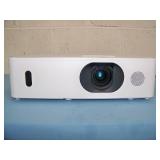 Hitachi CP-WU5505 WUXGA 5000-Lumen HD Home Theater LCD Projector / Projection System