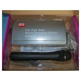 (2) Wireless Microphones / Mics