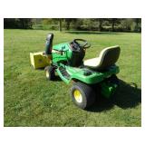John Deere X300 Lawn Tractor