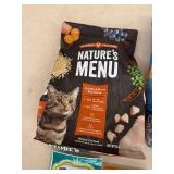 Cat Food & Treats
