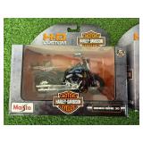 Harley-Davidson 1/18 Scale Motorcycles