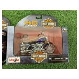 Harley-Davidson 1/18 Scale Motorcycles