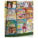 32 Archie Comics Digest Magazines
