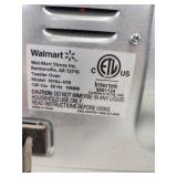Walmart 1010J-H15 Countertop Toaster Oven with Baking Tray and Rack