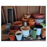 Huge lot of Indoor/Outdoor Pots & Leaf Bags