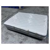 Stearns & Foster Estate Series Luxury Cushion Firm Queen Mattress - MSRP $2,499.00 - No Reserve!