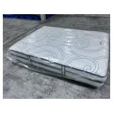 Serta iComfort Hybrid Vantage II Plush Queen Mattress - MSRP $1,299.00 - No Reserve!